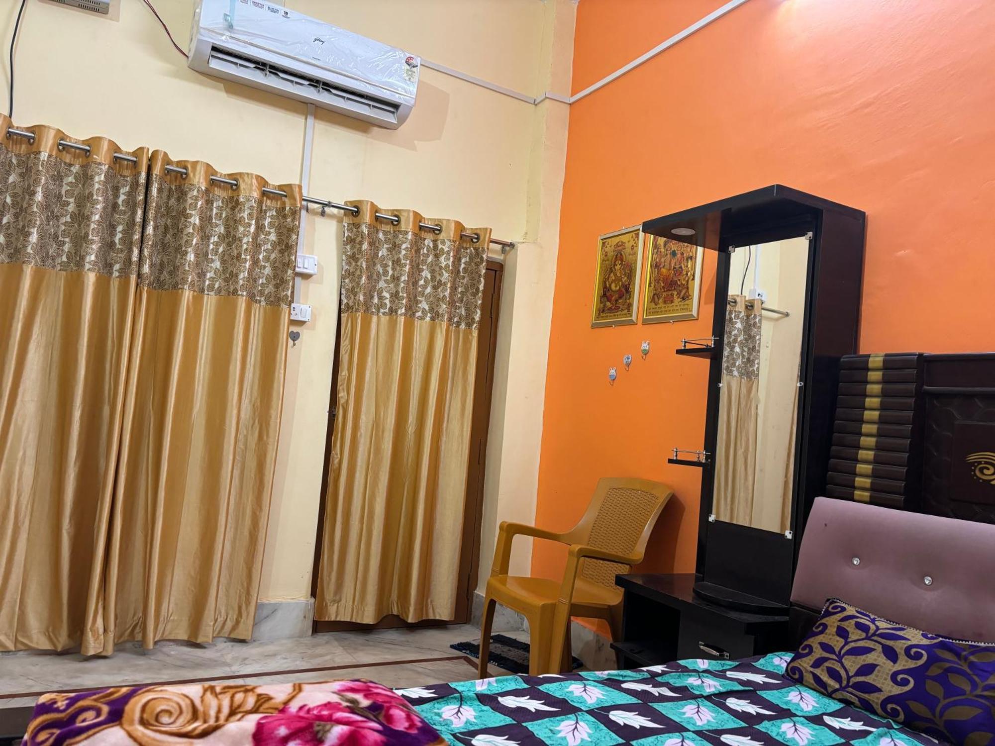 Shakuntala Guest House Ayodhya ภายนอก รูปภาพ